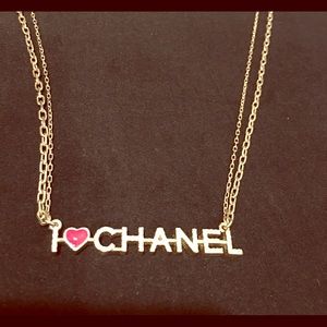 ❌SOLD❌ BNIB Authentic Classic CHANEL gold necklace